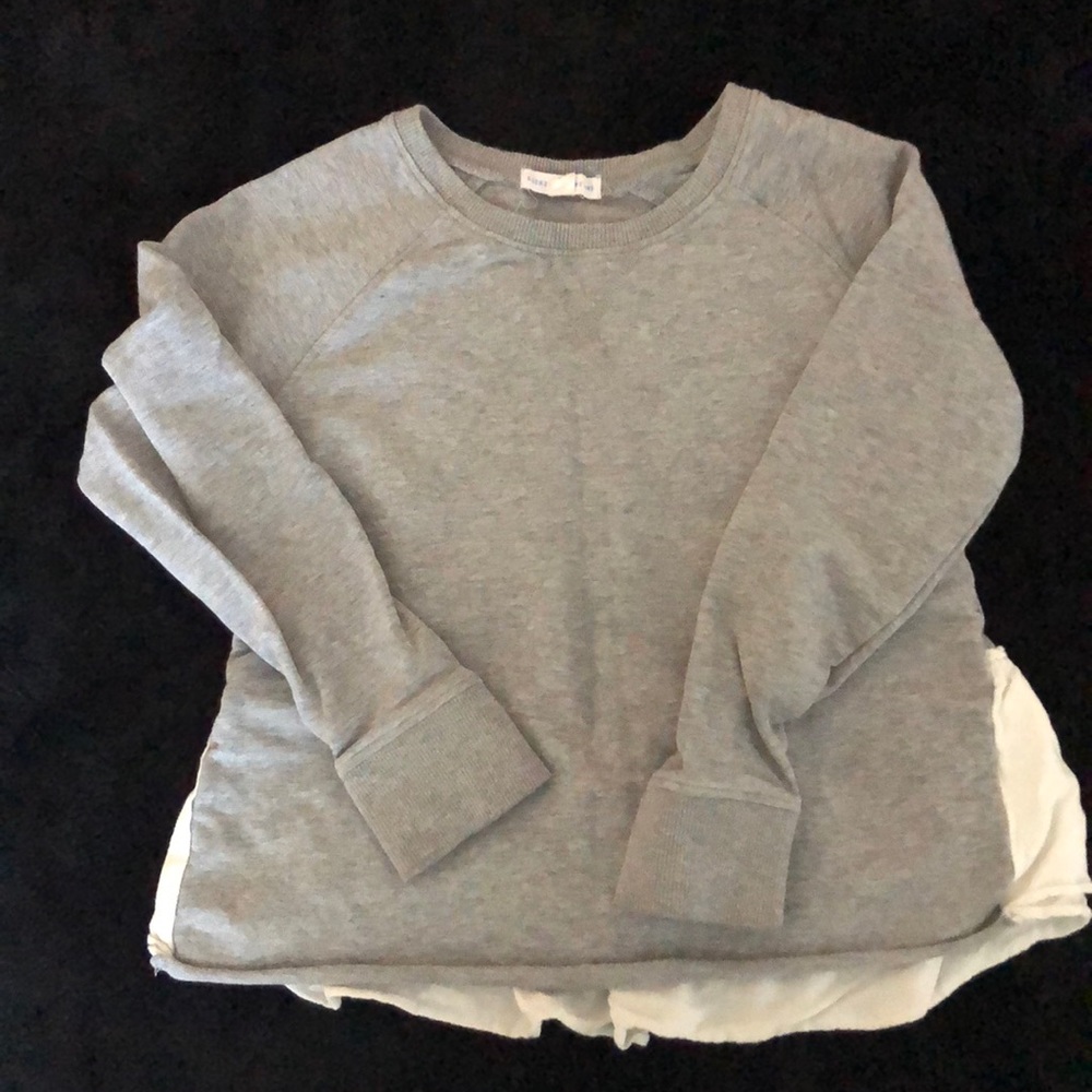 Girls sweater.